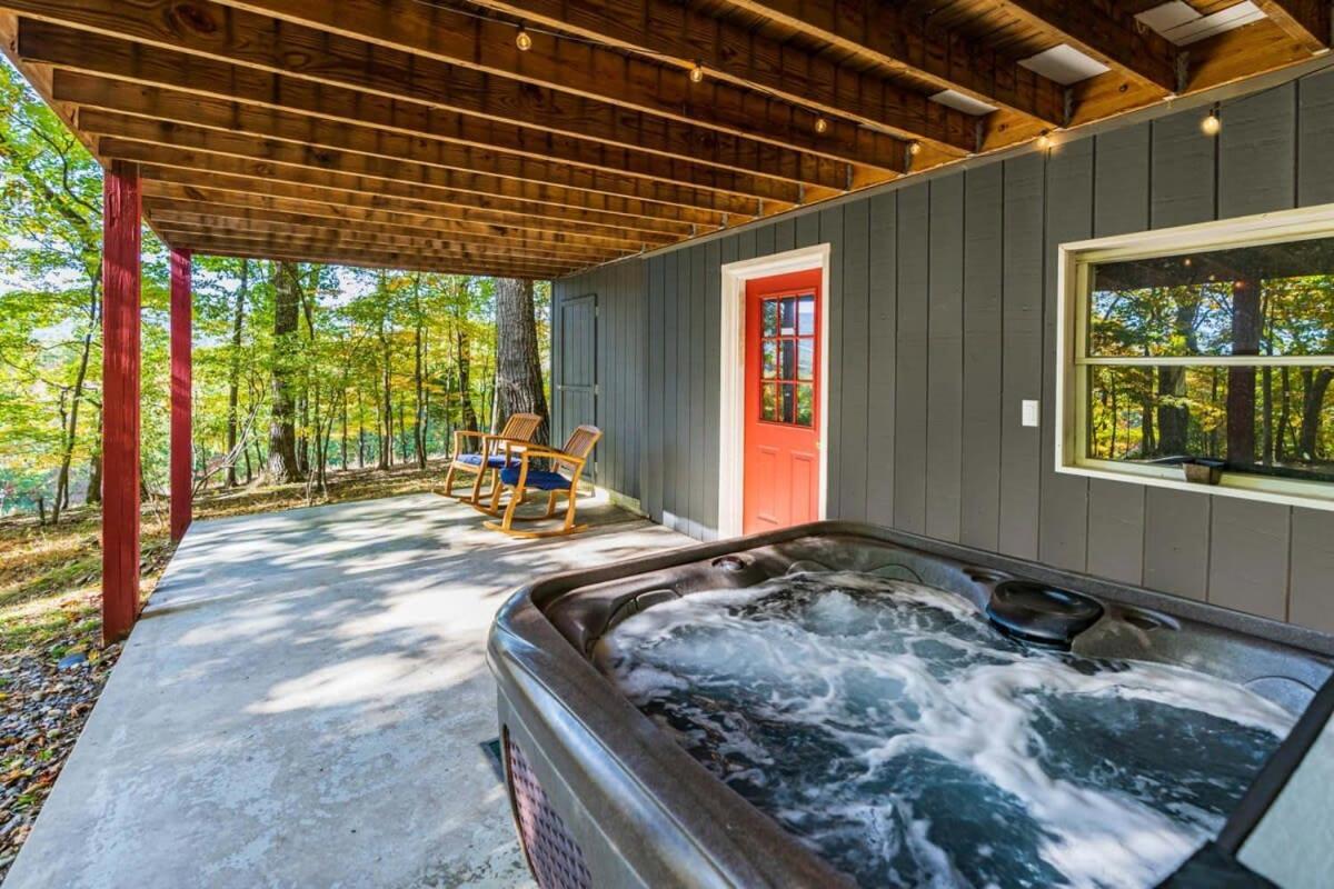 Hot Tub, Large Deck, Wifi, Fire Pit At Chalet Cabin Morton Grove Exterior photo